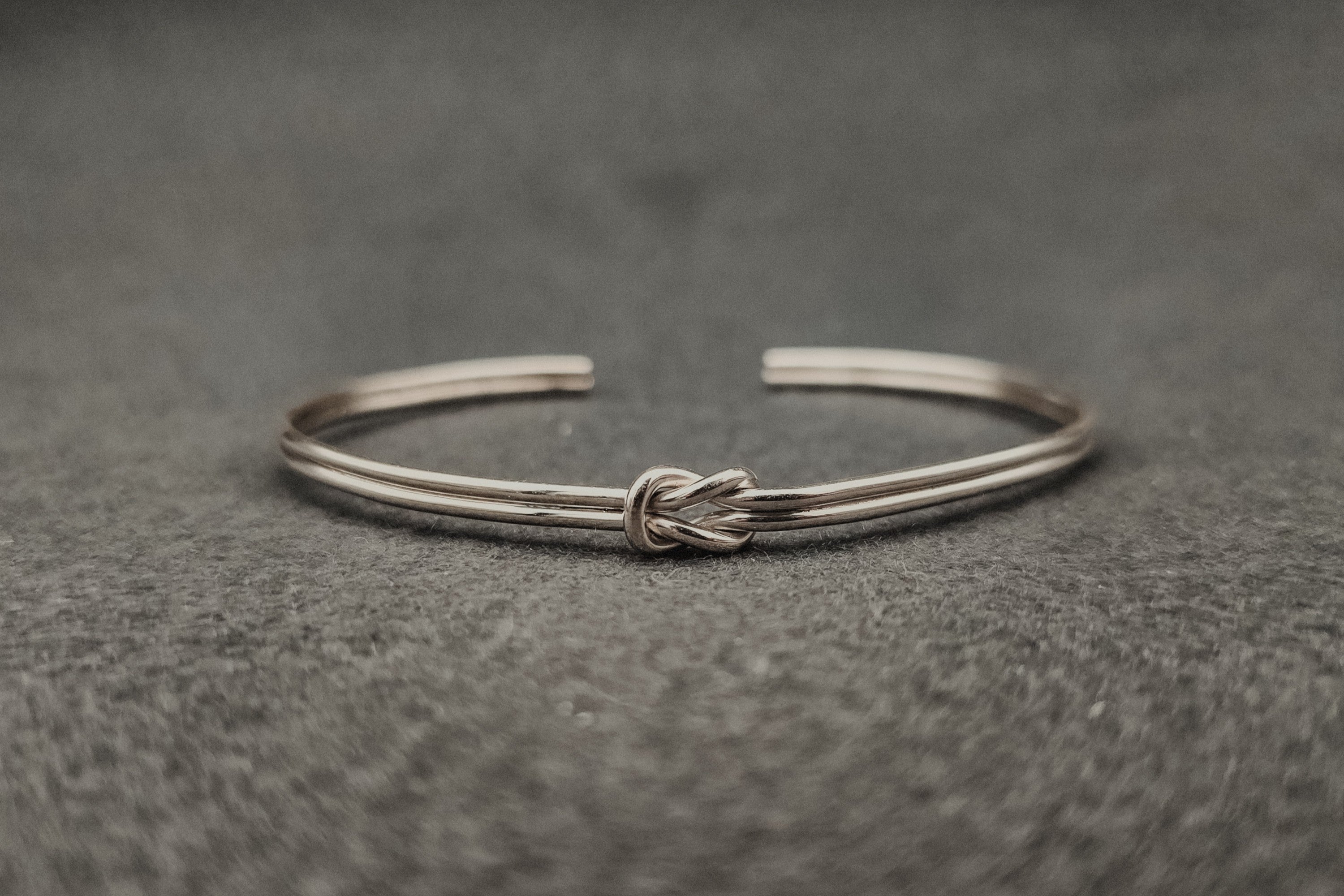 Doppelknoten Armreif