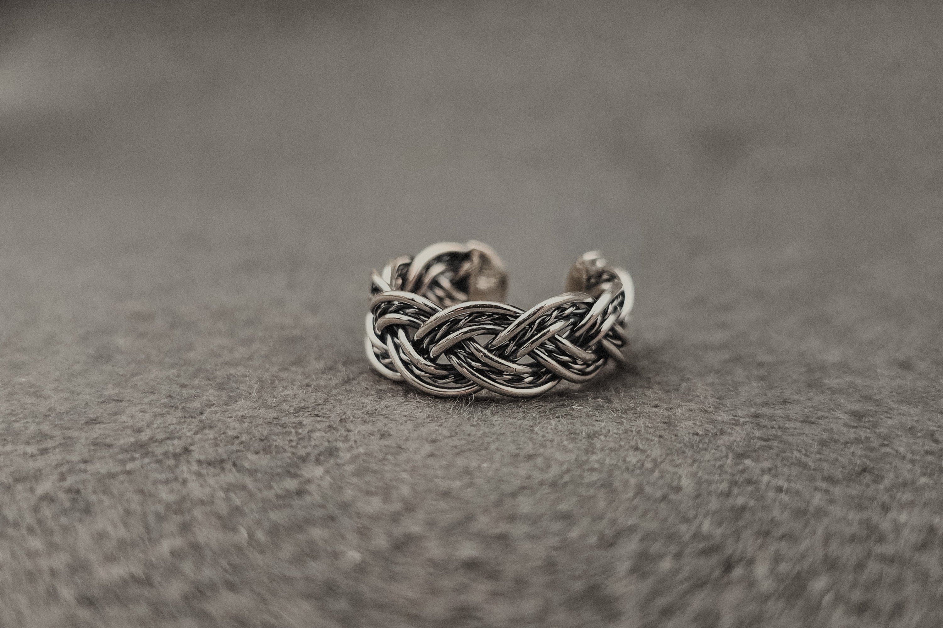 Geflochtener Silberring