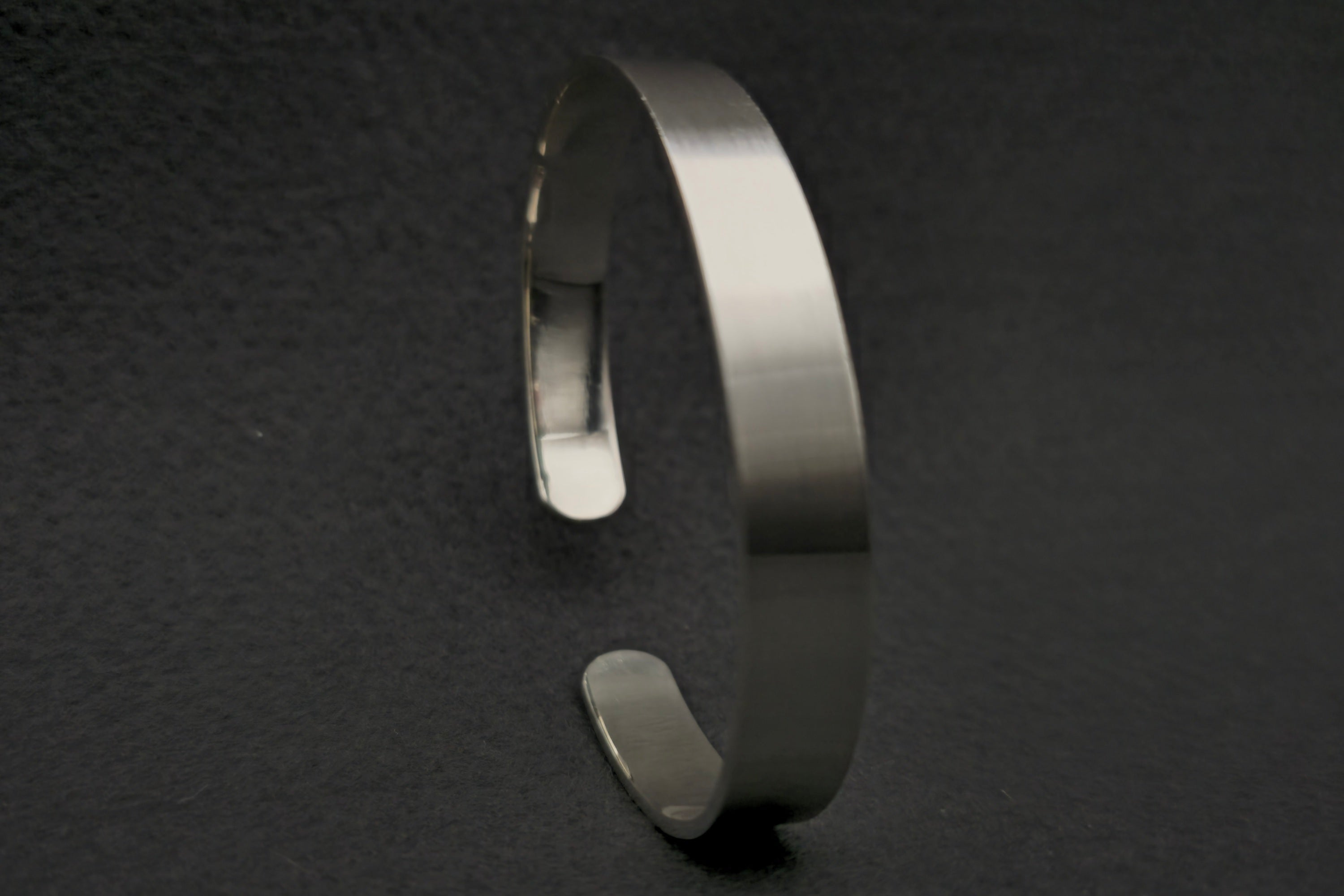 Schlichter Silberarmreif