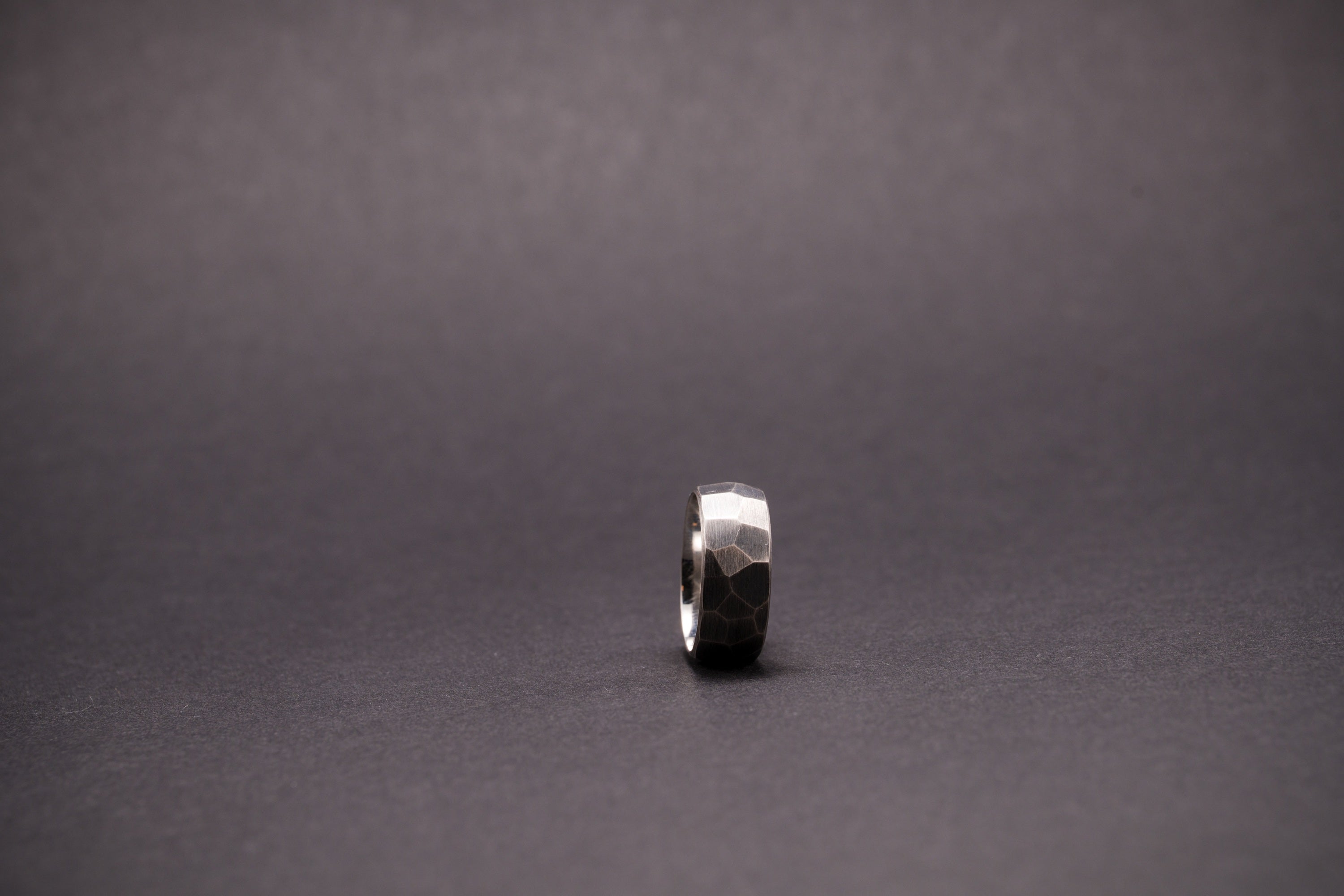 Facettierter Silberring