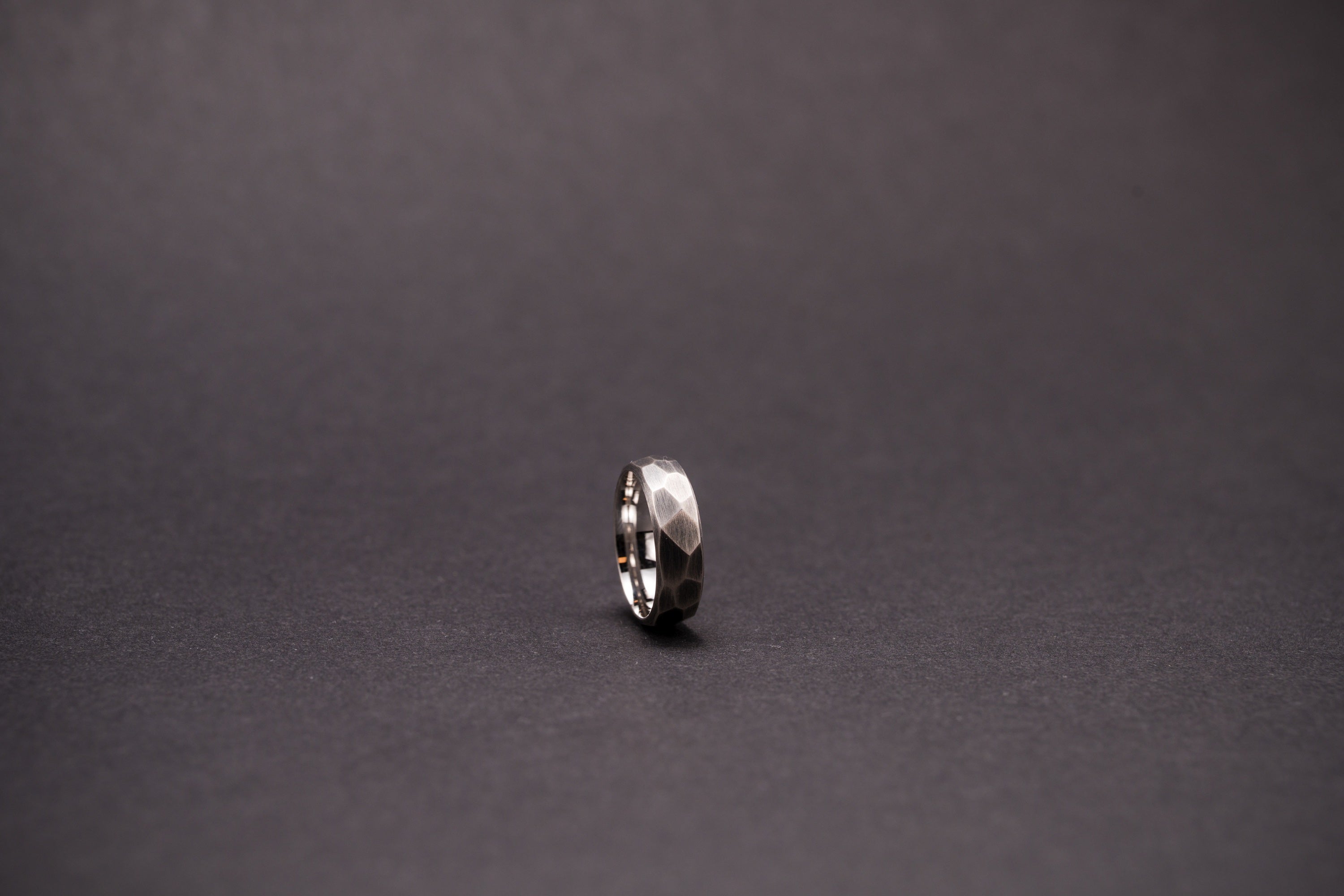 Facettierter Silberring