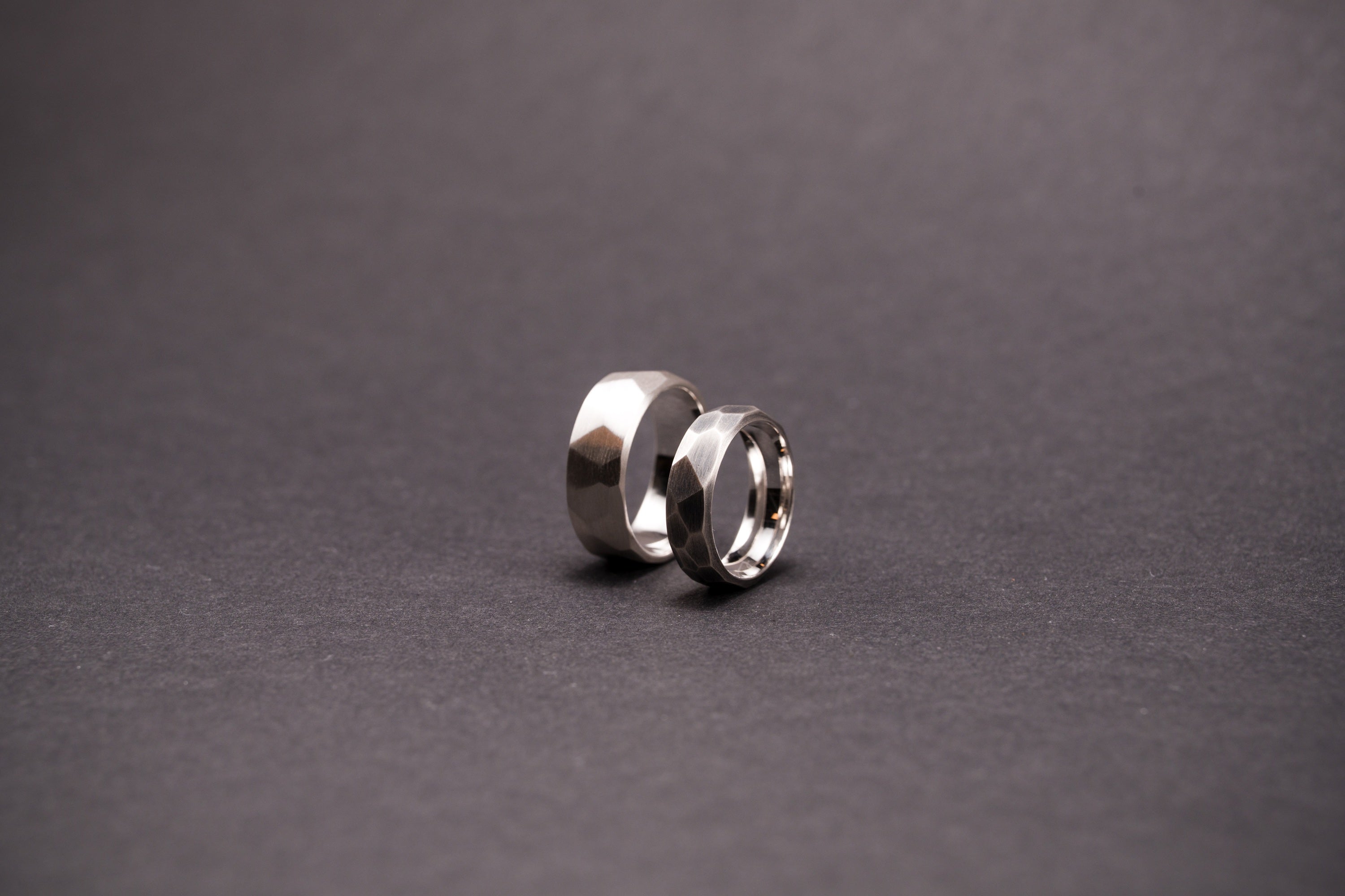 Facettierter Silberring