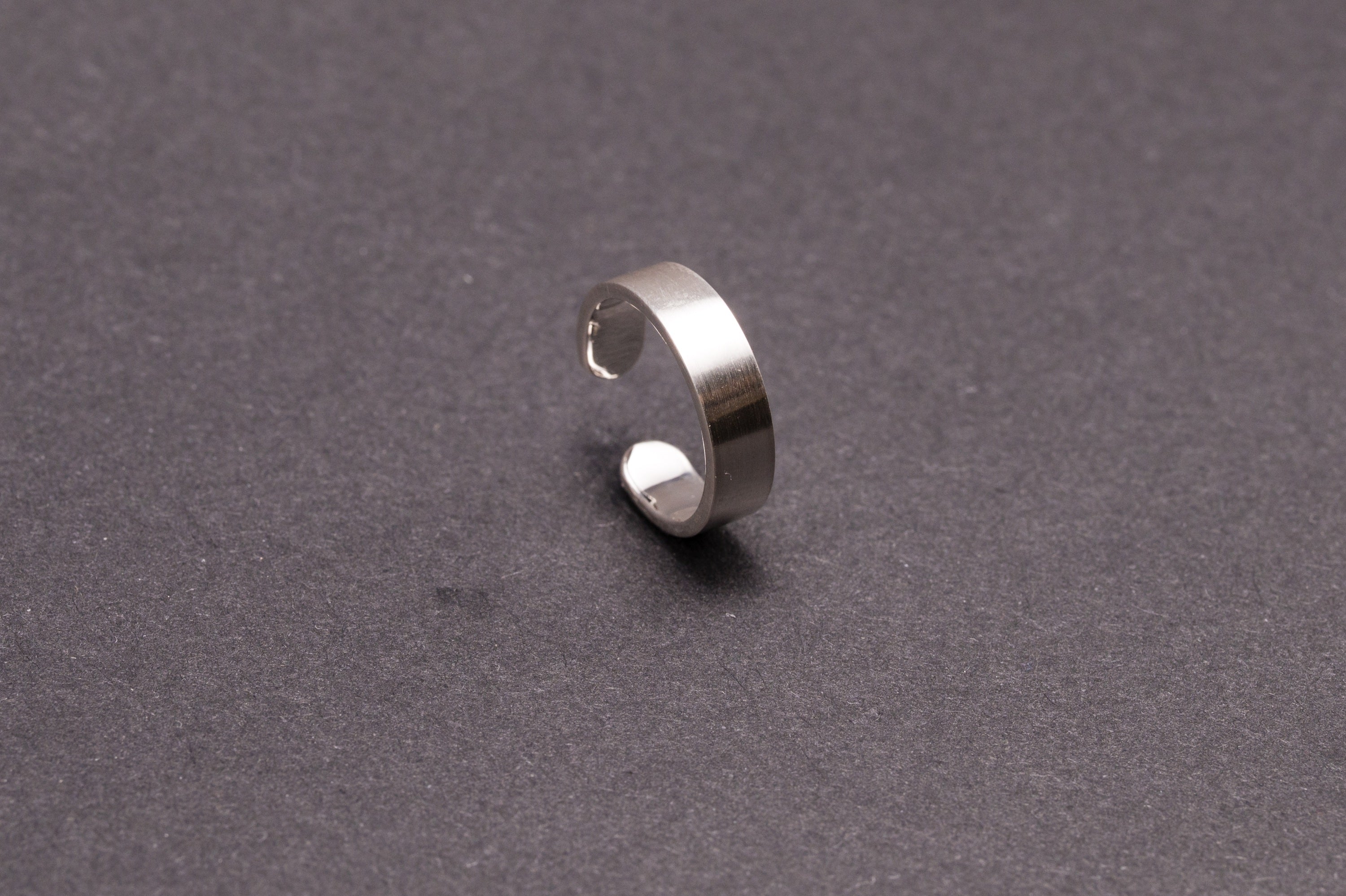 Schlichter Silberring